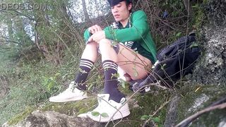Jon Arteen gets dirty with himself after a hot jerk off session on green moss and makes a mess - 8 image