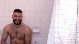 A SUPER fucking amazing cum! SEXY HUNK, SHOWERING AND CUMS - 9 image