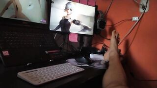 I masturbate watching hentai on 2 screens - 5 image