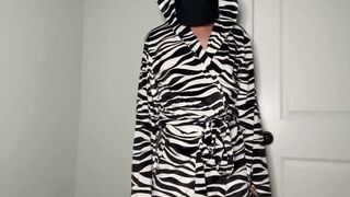 Zebra Robe Modus Vivendi Striptease grey jockstrap Femme Boy - 2 image