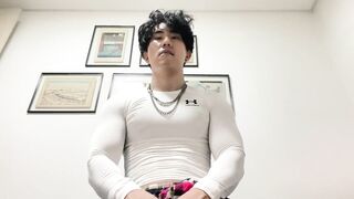 asian jock solo in gym gear - 5 image